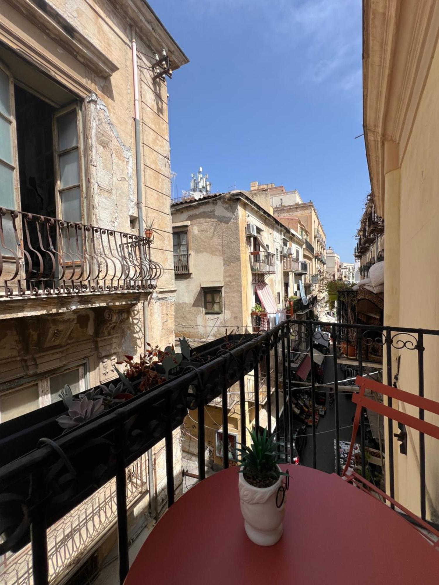 Greta'S Apartment Discesa Delle Capre Palermo Ngoại thất bức ảnh